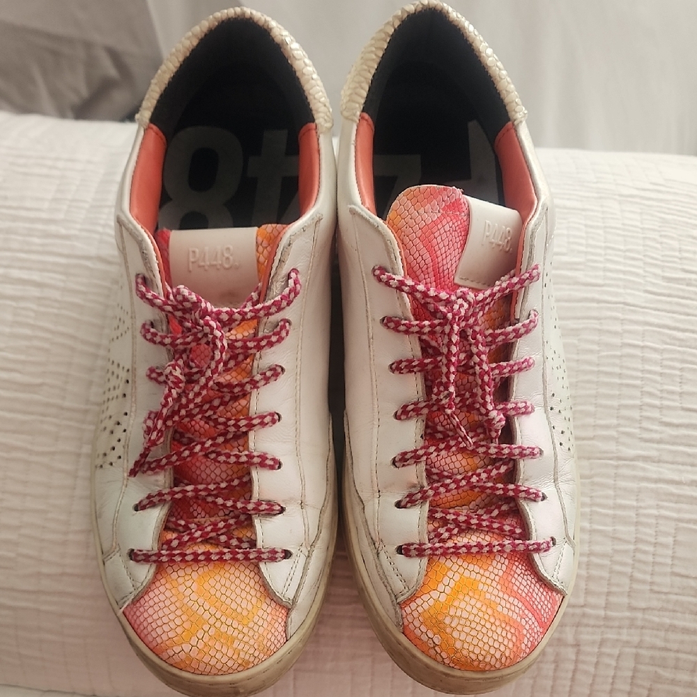P448 Women's snake And Irrodescwnt